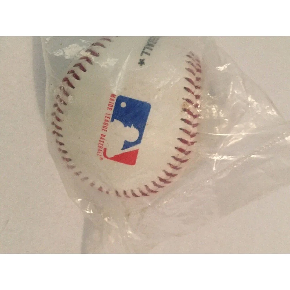 1991 Rawlings Major League Baseball featuring Tony the Tiger, TM Kellogg Company